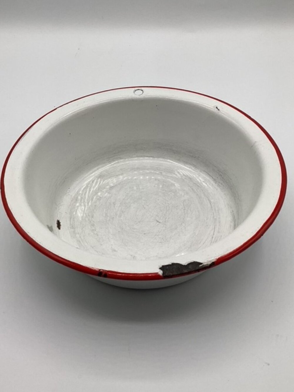 Vintage Enamelware Bowl‎ White with Red Trim 7" Diameter